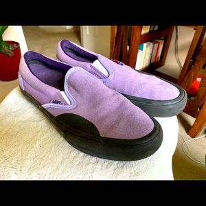 Limited edition skate vans